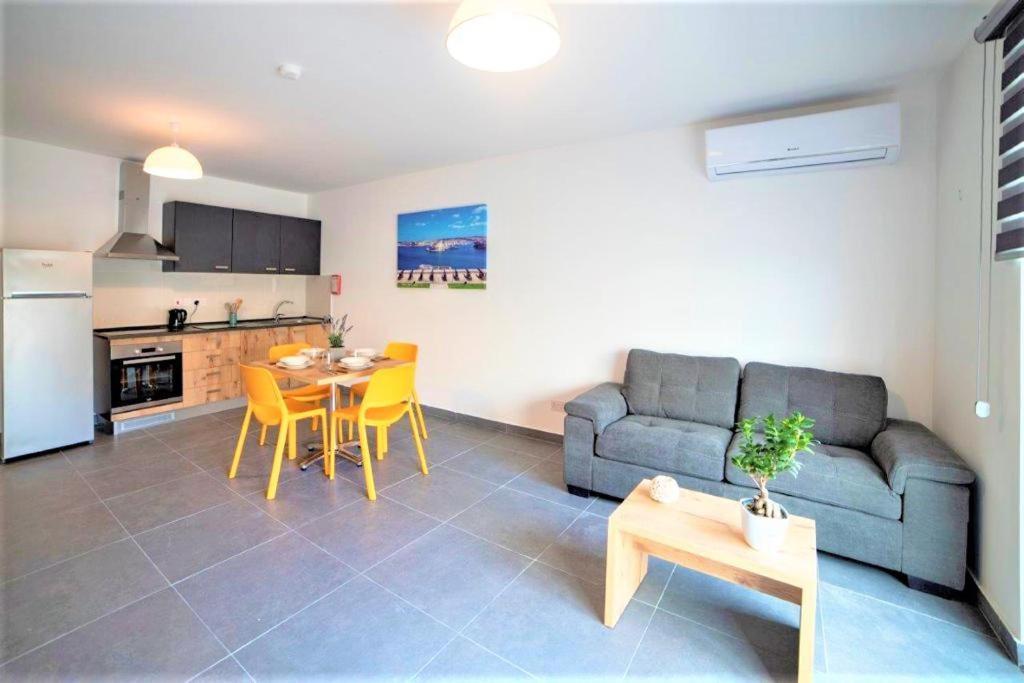 Isky Apartments Gzira Ngoại thất bức ảnh